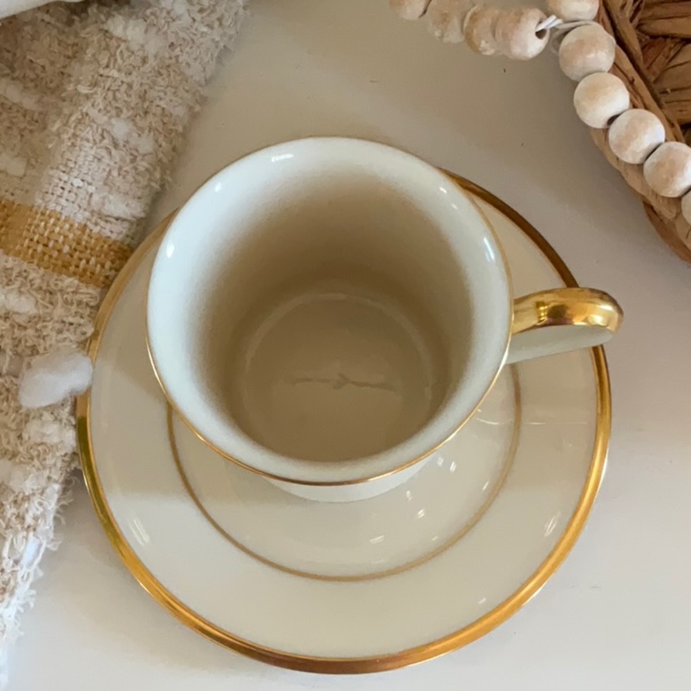 Lenox Eternal cup and saucer vintage discontinued - Picture 5 of 6